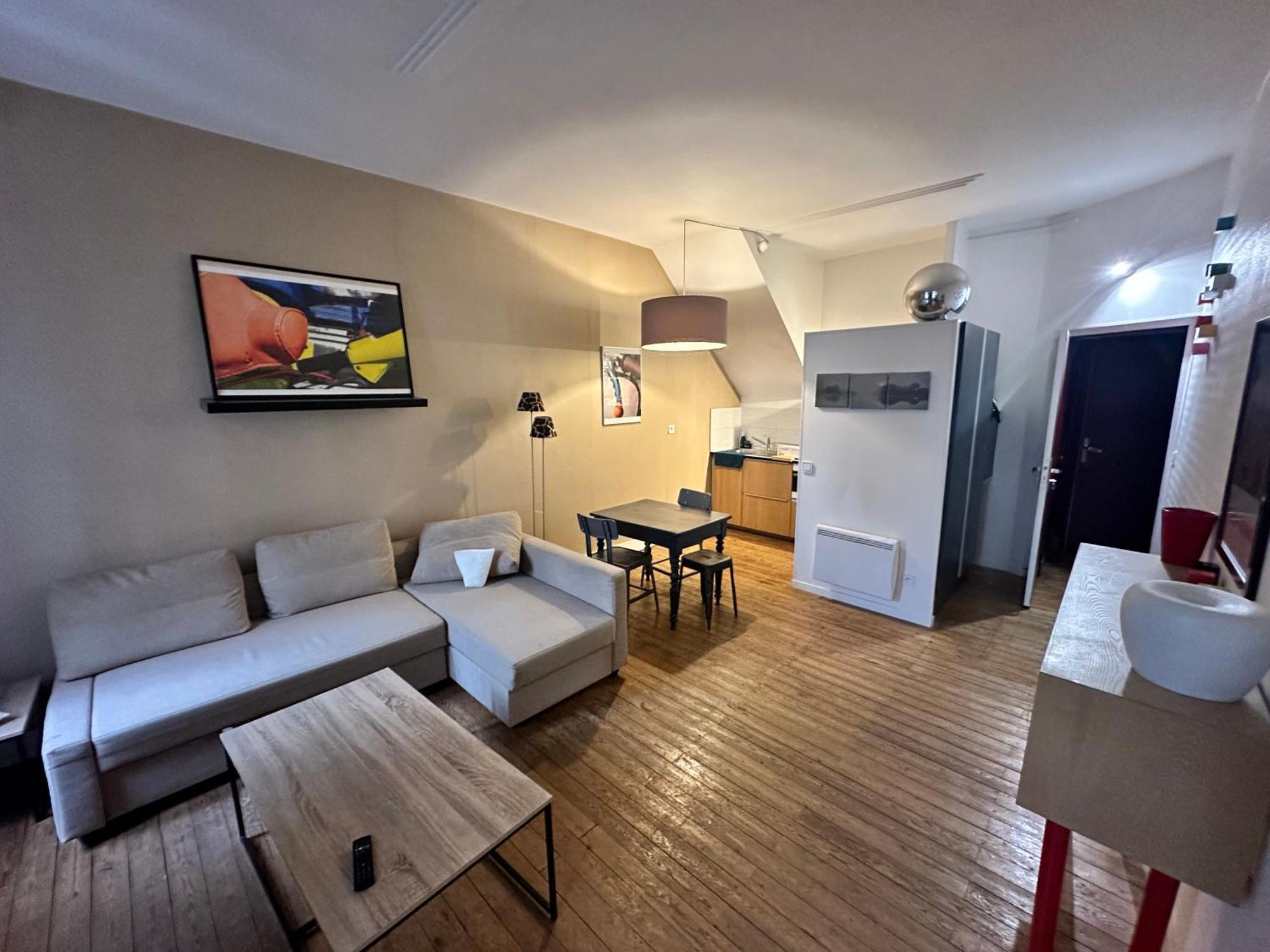 Standing Apartment T2 Near The Train Station And Тур Екстер'єр фото