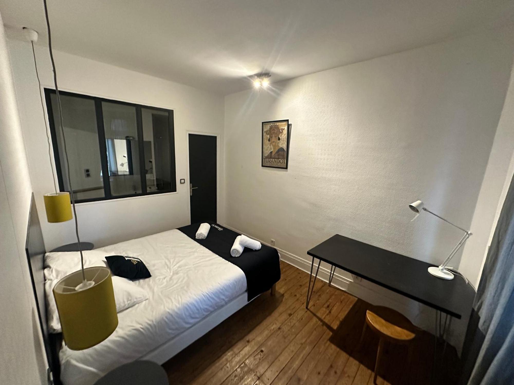 Standing Apartment T2 Near The Train Station And Тур Екстер'єр фото